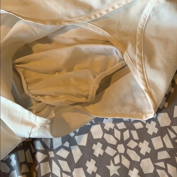 Nike athletic shorts - Picture 4 of 4